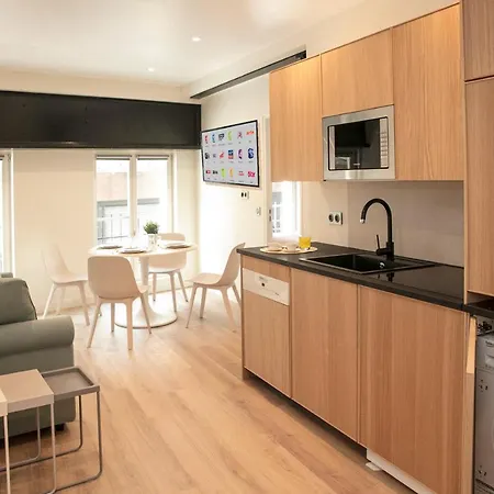Apart 2 Opera New 2-3 Rooms For 4 Guests-3